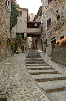 220px-Anghiari_path